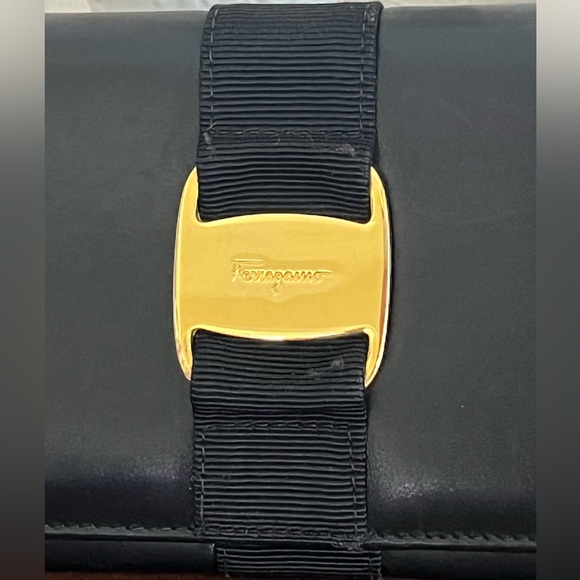 Salvatore Ferragamo Black Bi-Fold Wallet - Picture 13 of 13